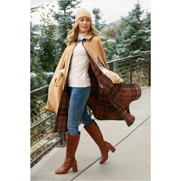 Soft Surroundings Jackets & Blazers - Soft Surroundings Newstead Abby Cape Jacket Tan Poncho Womens Size Medium H14415